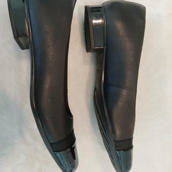CLARKS COLLECTION JULIET MONTE BLACK LEATHER LOAFERS - Picture 4 of 6